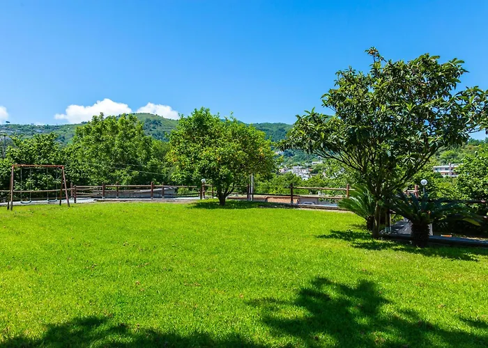 Le Castagne Ischia * Barano dʼIschia