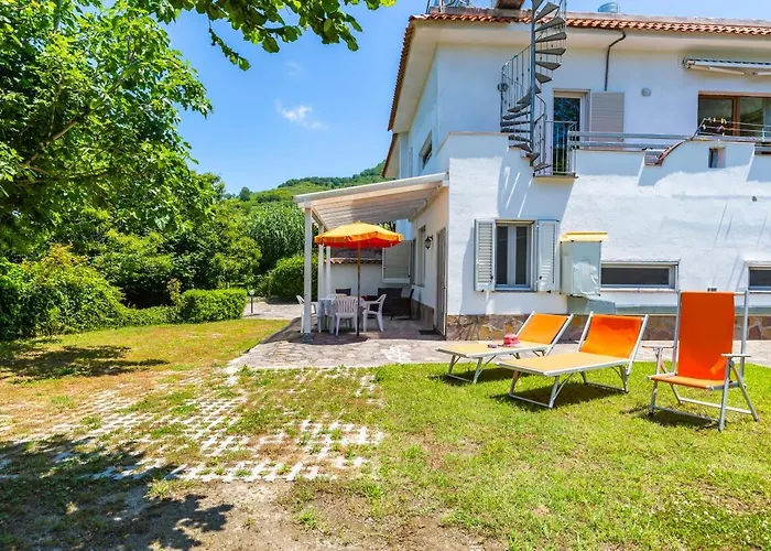 Le Castagne Ischia * Barano dʼIschia